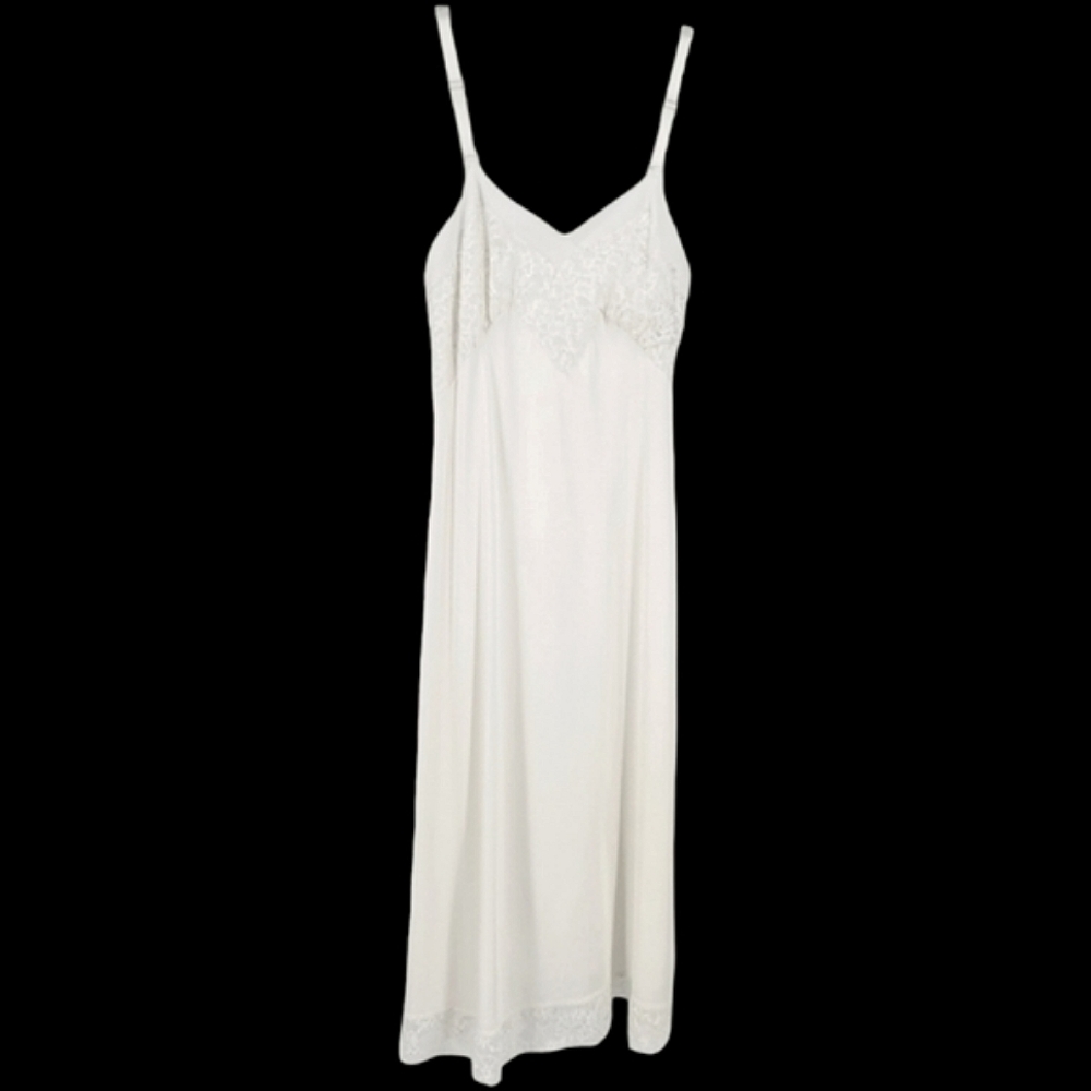 VINTAGE 1960s JOAN BROWNE Montgomery Ward Slip Dress Snow White Ivory